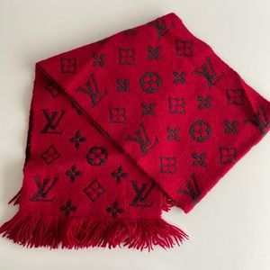 Louis Vuitton Logomania Scarf